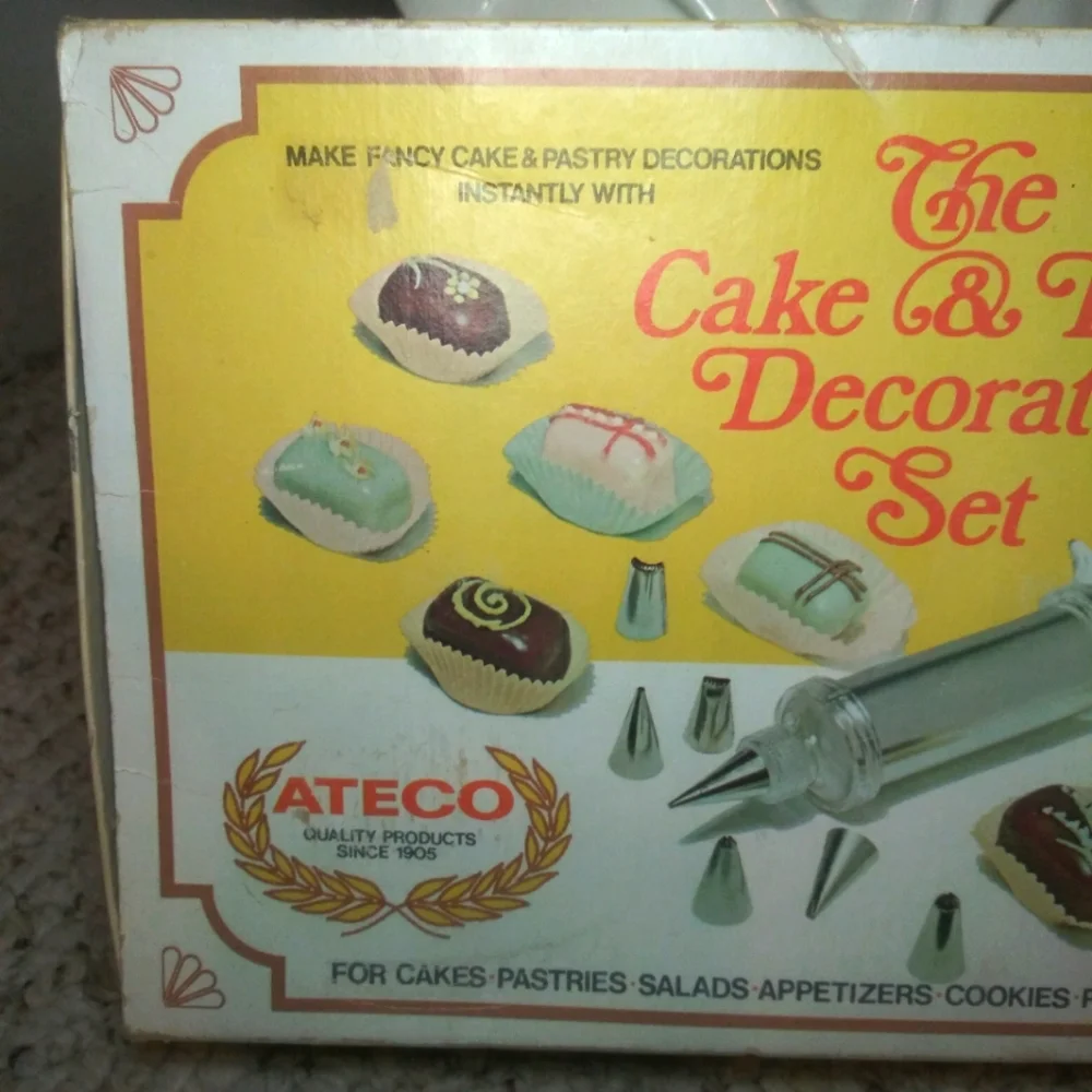 Vintage Ateco Mid-Century The Cake & Food Decorating Set - Picture 2 of 13